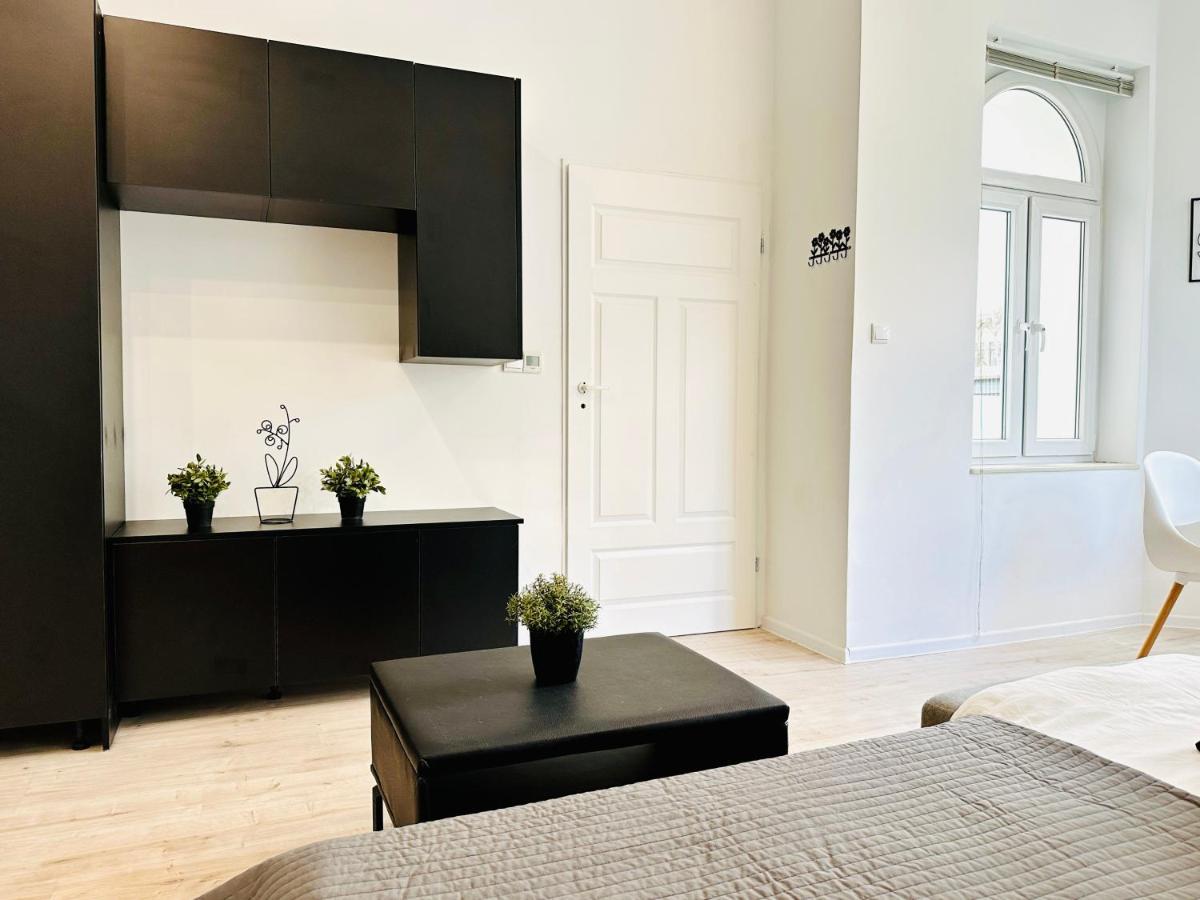 Studio Oliwa Station Apartment Danzig